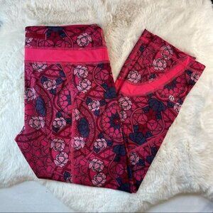 Lululemon Run Inspire Crop Pink Floral Capri Leggings Workout Yoga Pants Sz 6